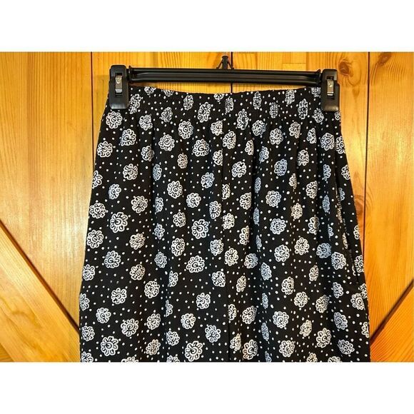 Simple Addition pants floral pull on size Small (0055) - Picture 3 of 5